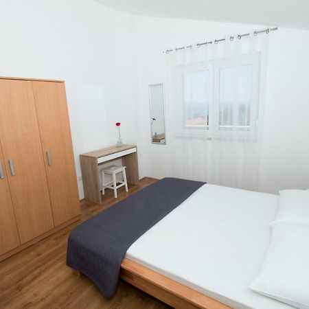 Apartments Liber ロクヴァ・ロゴズニツァ エクステリア 写真